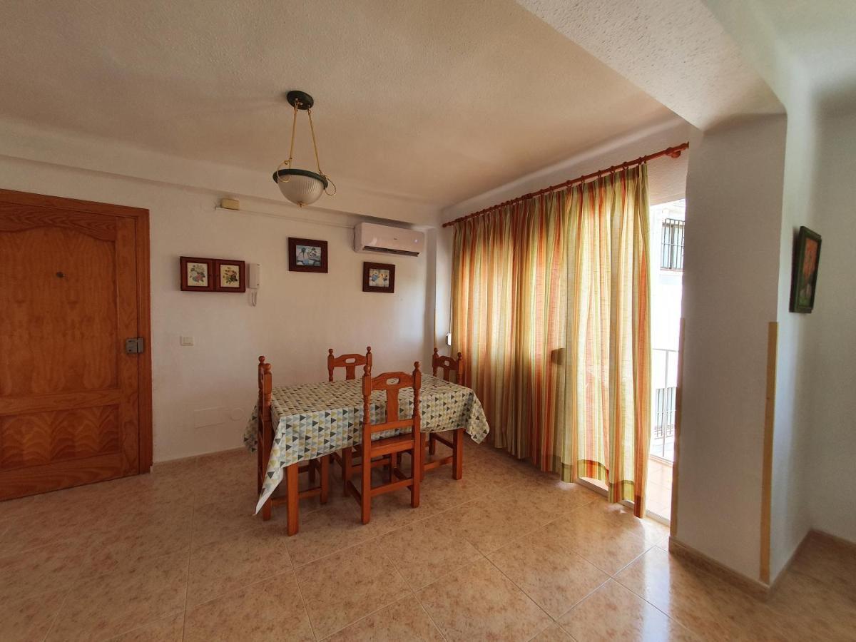 1ºa Escobar Apartment Нерха Екстериор снимка